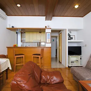 Apartment Inge, Split