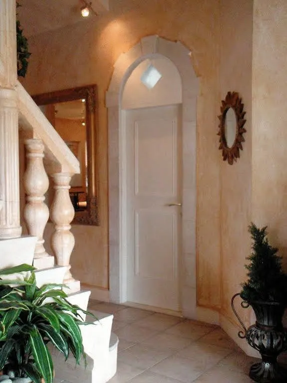 Villa Marjan - 3 Bdr, 3 Bath, Parking Split Apartment